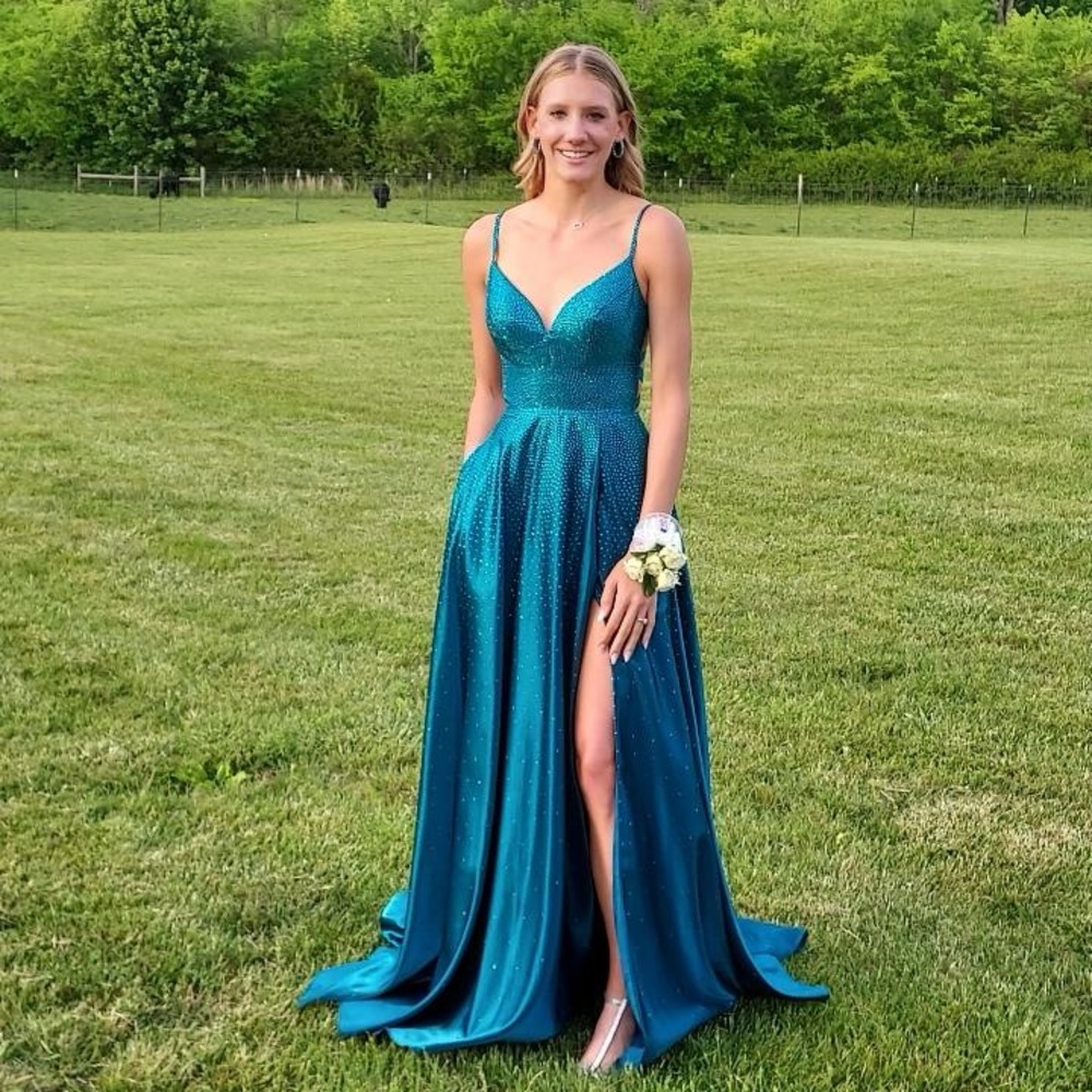 PROM DRESS!!